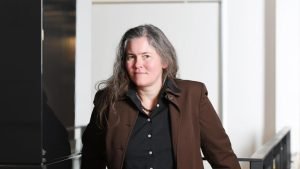 Laura-Helmuth